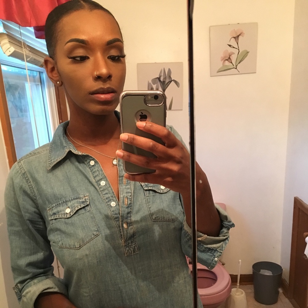 Meet your Posher, Shekinah